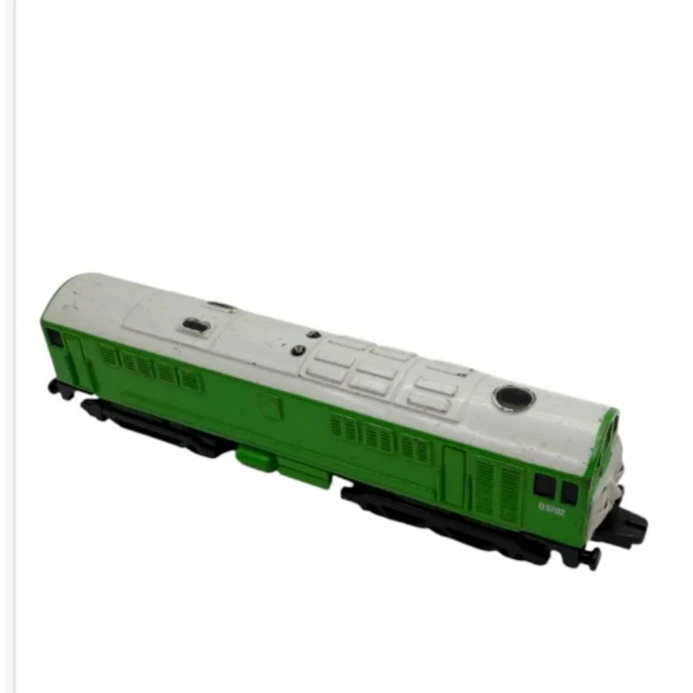 Vintage ERTL Thomas Friends Diesel D5702 Diecast Metal Train Engine 6.5 Inch